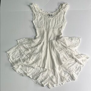Princess Polly White Ruffled Dress/Skort Size 4